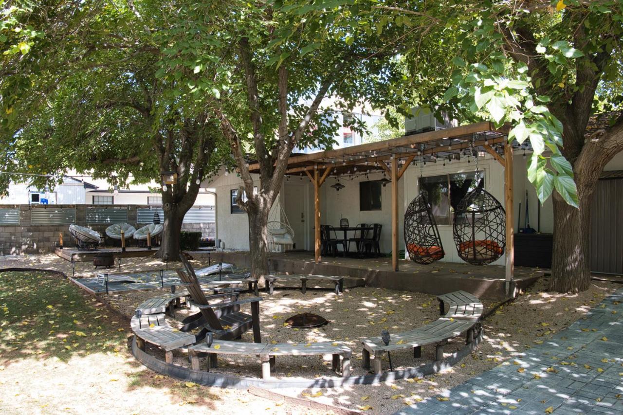 Villa St George Family Getaway With Fire Pit, Ping Pong And Pet-Friendly Amenities St. George Esterno foto